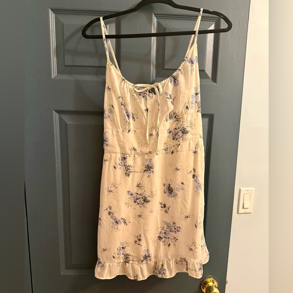 Abercrombie & Fitch Smocked Dress in White & Blue Flowers